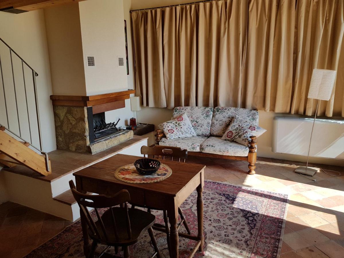 Agriturismo Casa Montecucco Giuncarico Zewnętrze zdjęcie